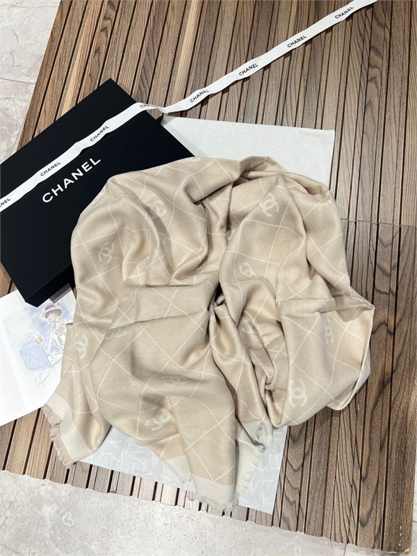 Платок CHANEL 168581