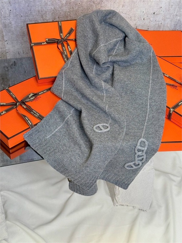 Шарф HERMES 168796