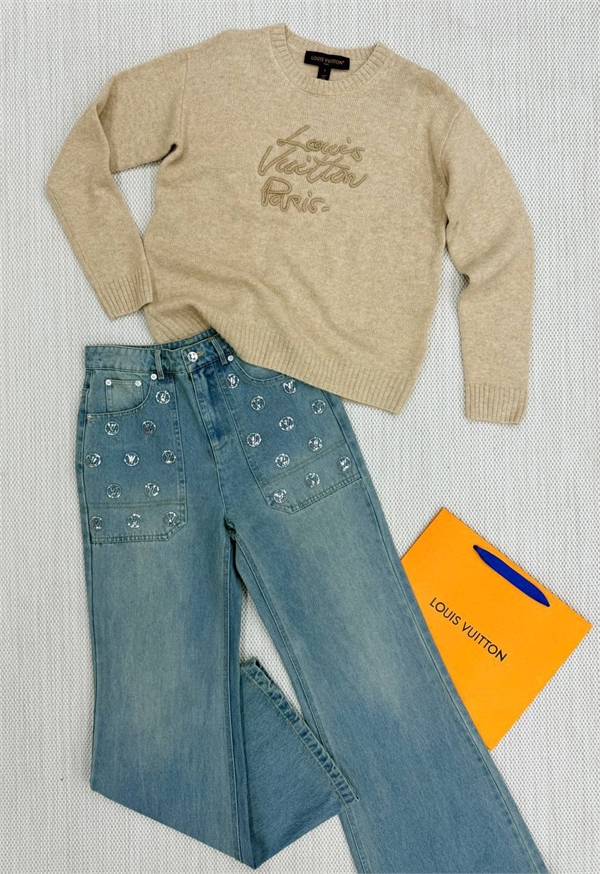 Джинсы LOUIS VUITTON 168833