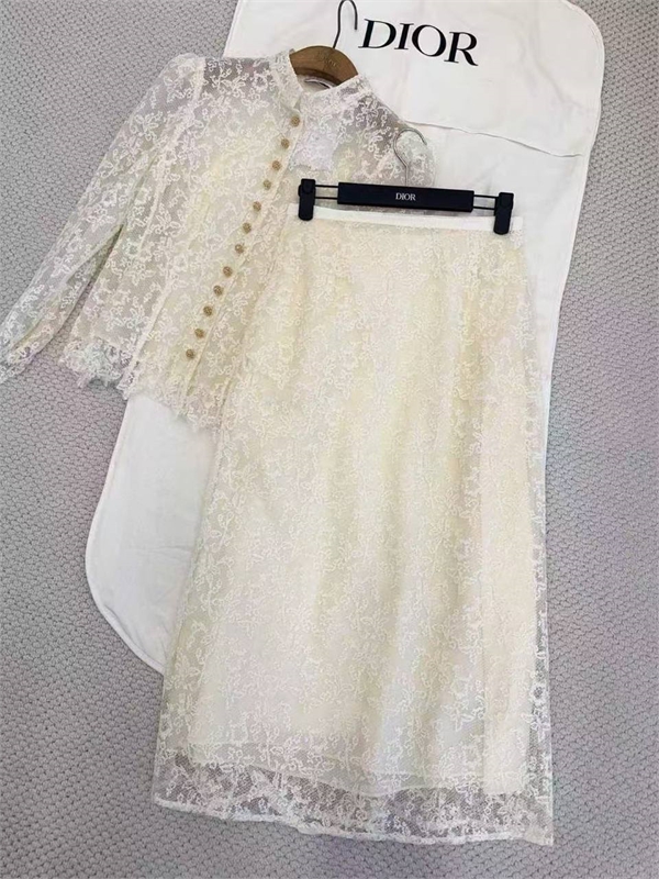 Костюм DIOR 168946