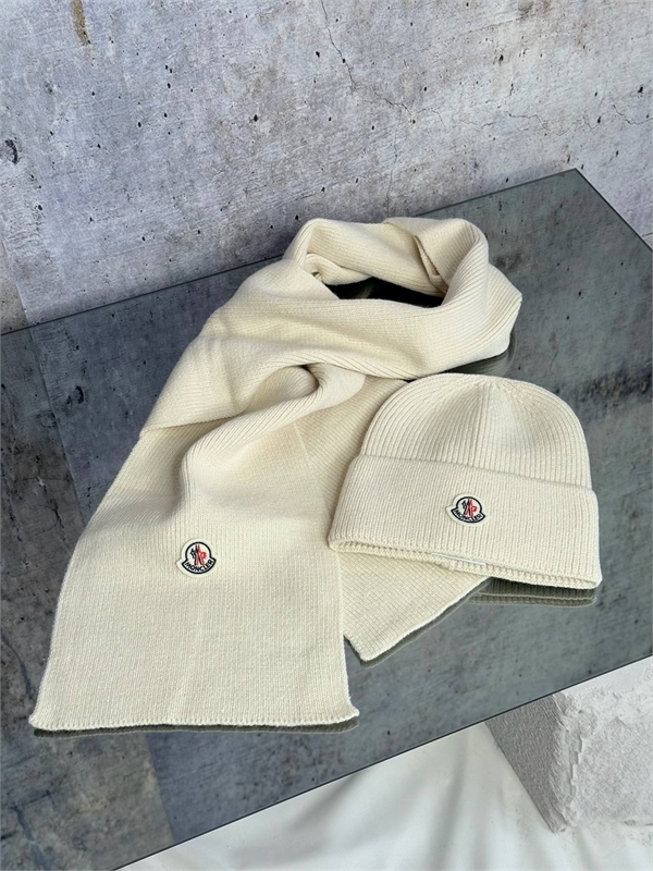 Комплект MONCLER 168987