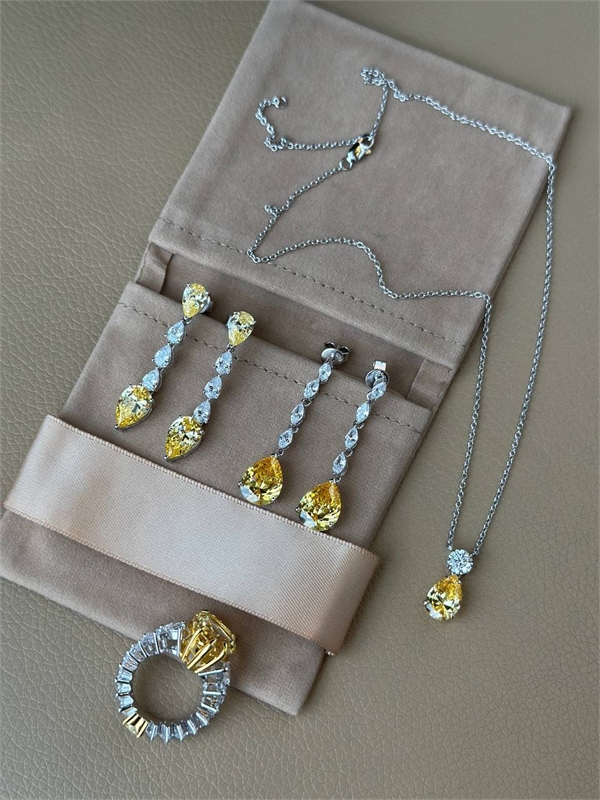 Серьги GRAFF 169474