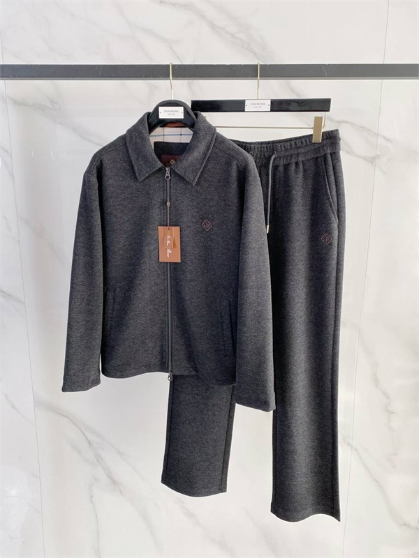 Прогулочный костюм LP 169860