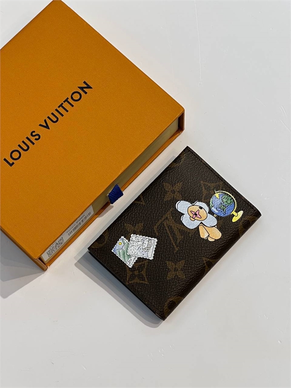 Визитница LOUIS VUITTON 169881