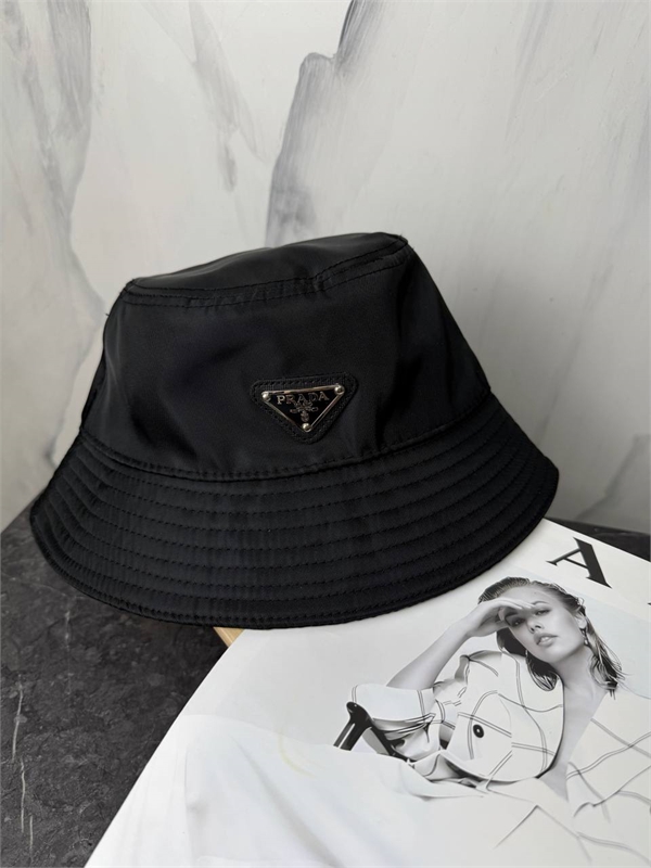 Панама  PRADA 170094