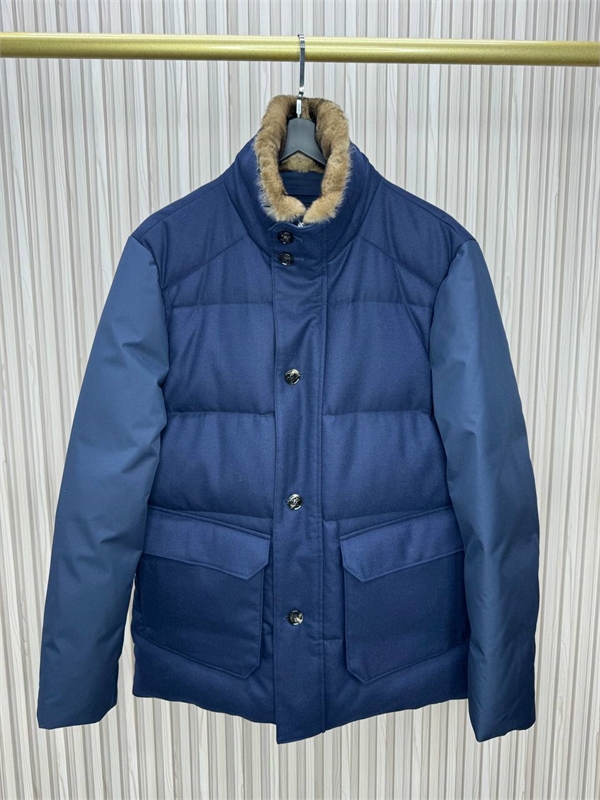 Пуховик KITON 170203