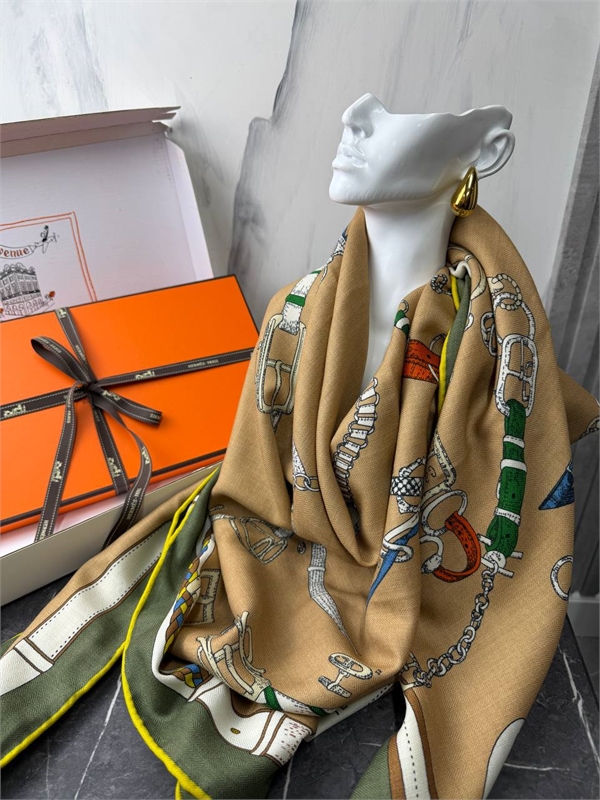 Платок HERMES 170306