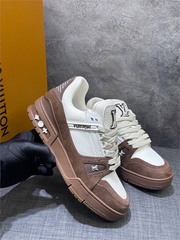 Кроссовки LOUIS VUITTON 170328