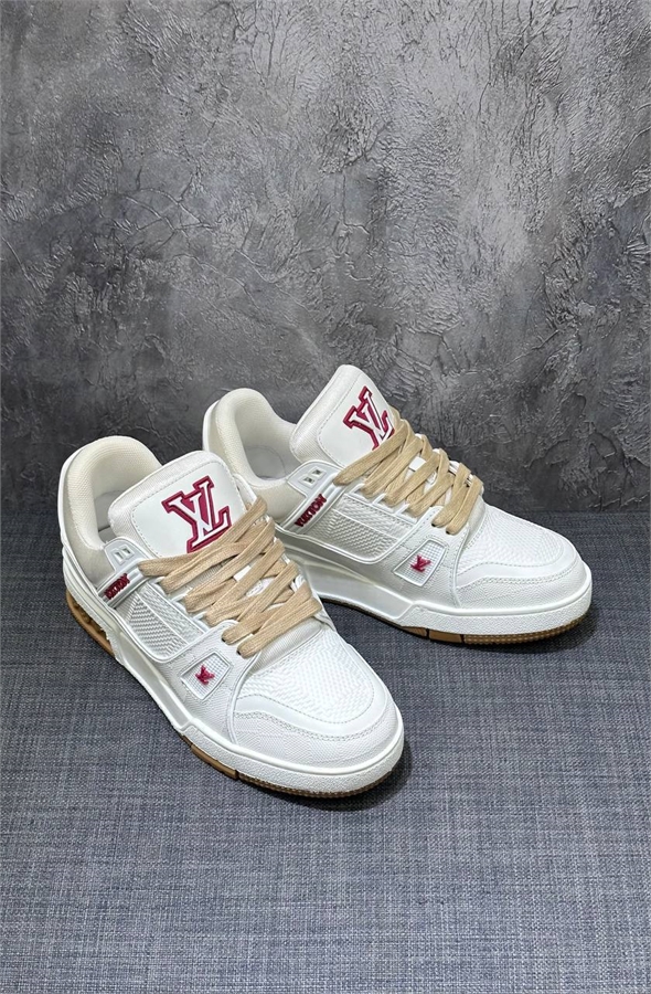 Кроссовки LOUIS VUITTON 170375