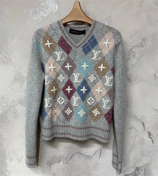 Свитер LOUIS VUITTON 170395