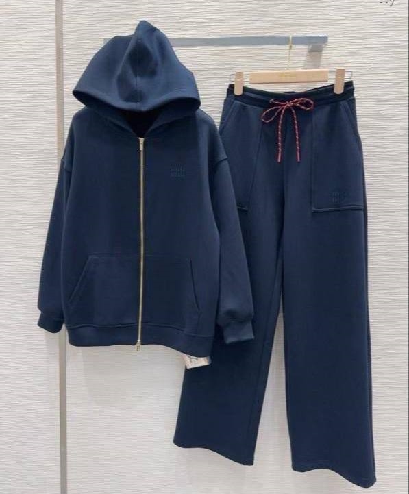 Костюм MIU MIU 171152