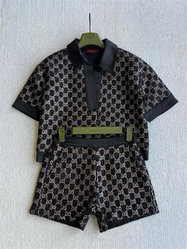 Костюм GUCCI 171377