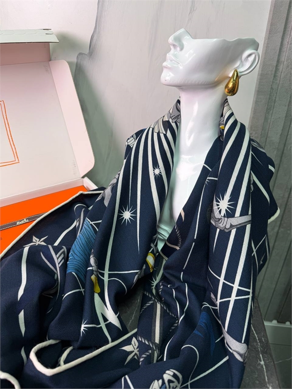 Платок HERMES 171772