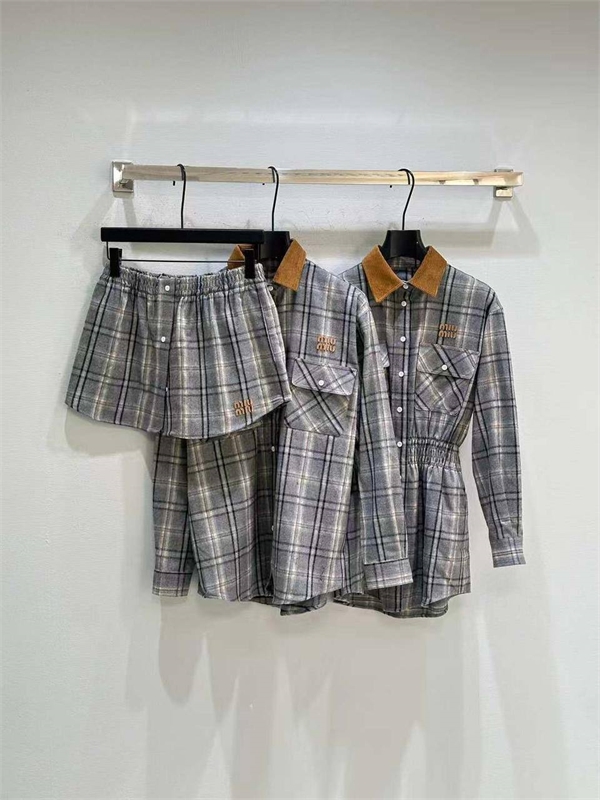 Костюм MIU MIU 172045