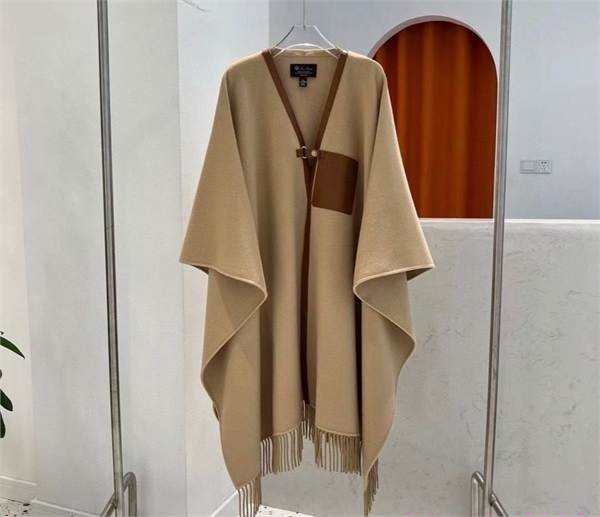 Накидка LORO PIANA 172122