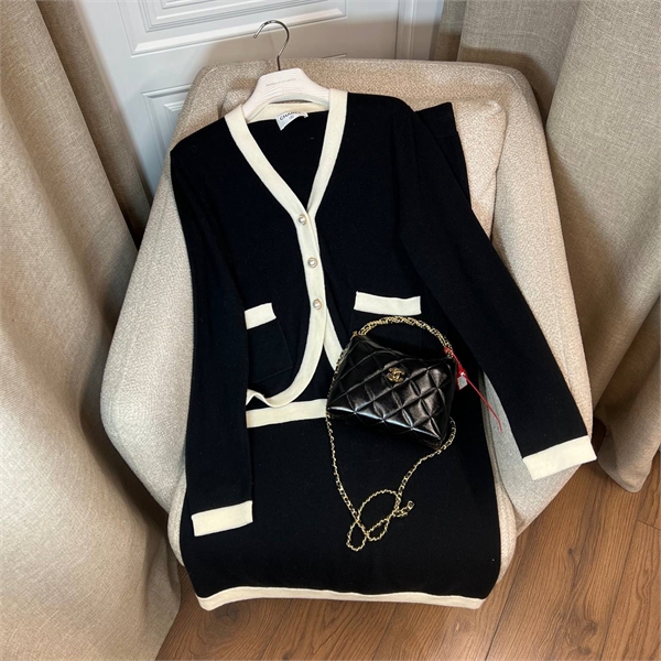 Костюм CHANEL 172185