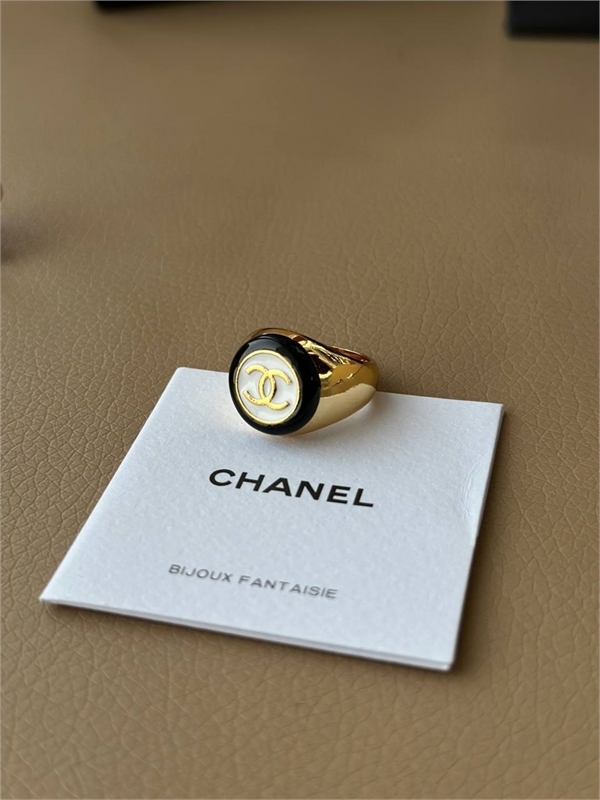 Кольцо CHANEL 172224