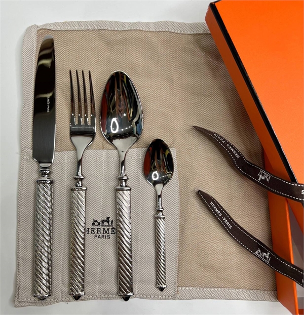 Набор столовых приборов HERMES 172242