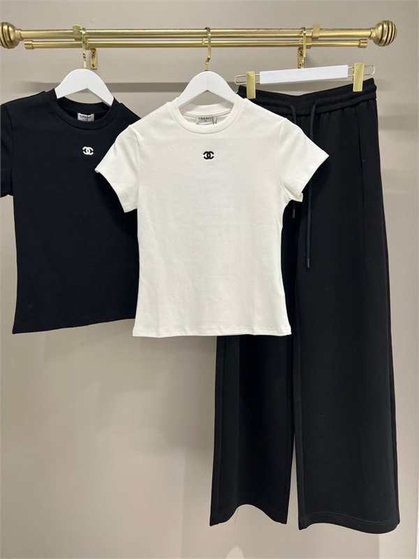 Футболка CHANEL 172375