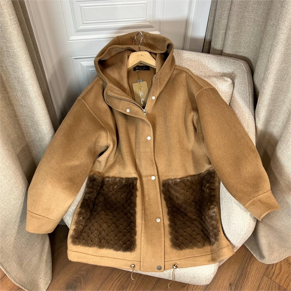 Пальто LORO PIANA 172420