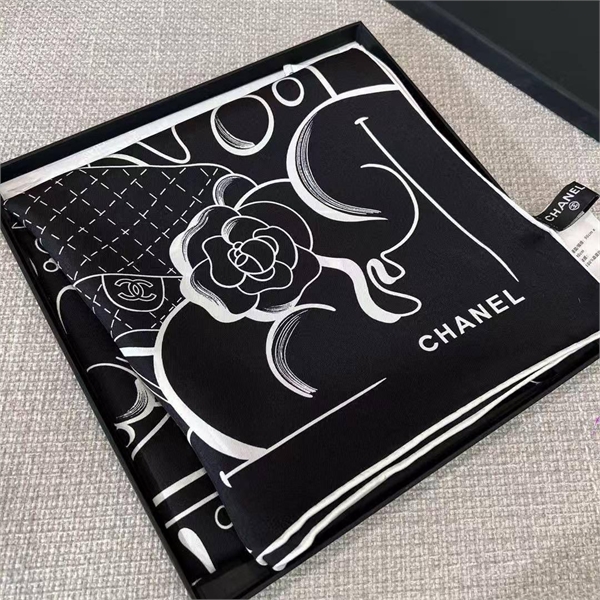 Платок CHANEL 100 % Шелк 172515