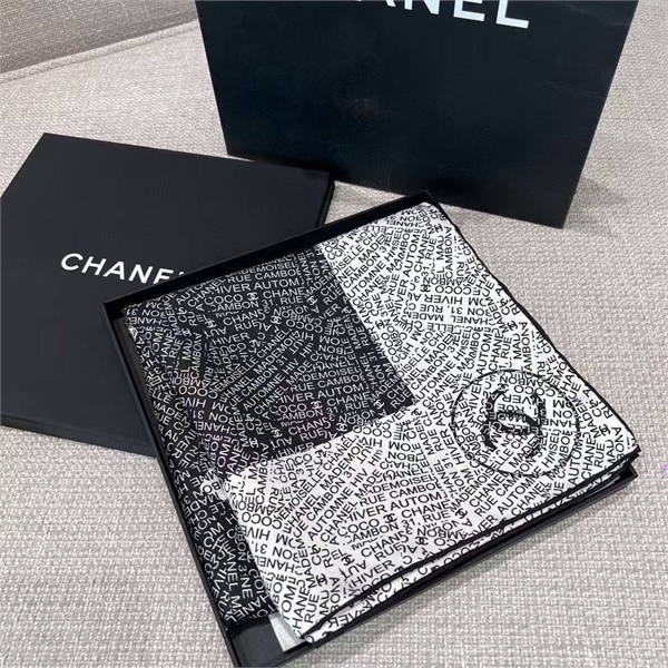Платок CHANEL 100 % Шелк 172517