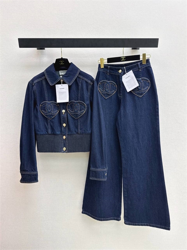 Костюм CHANEL 172682