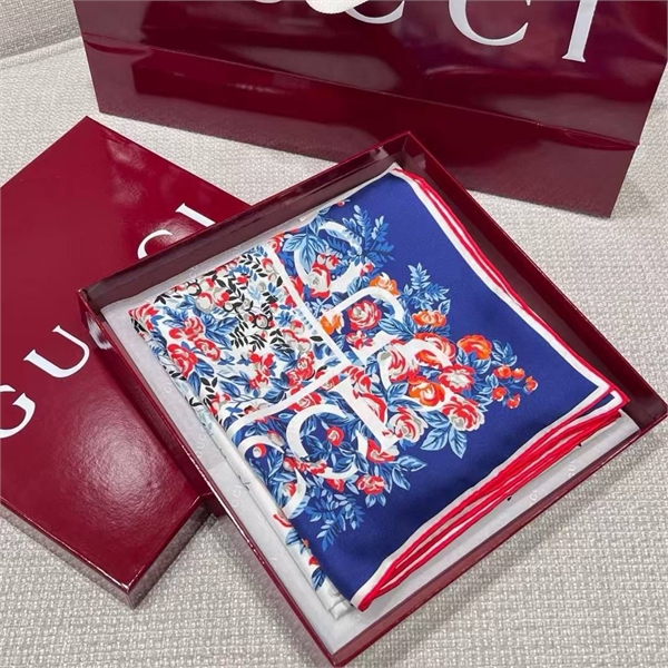 Платок GUCCI 100% Шелк 173202