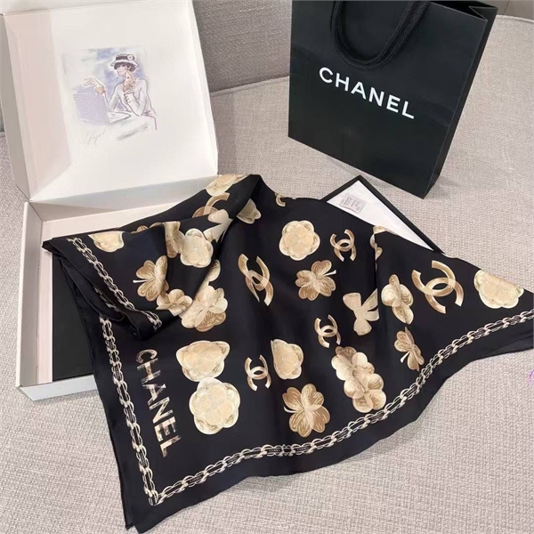 Платок CHANEL 100 % Шелк 173249