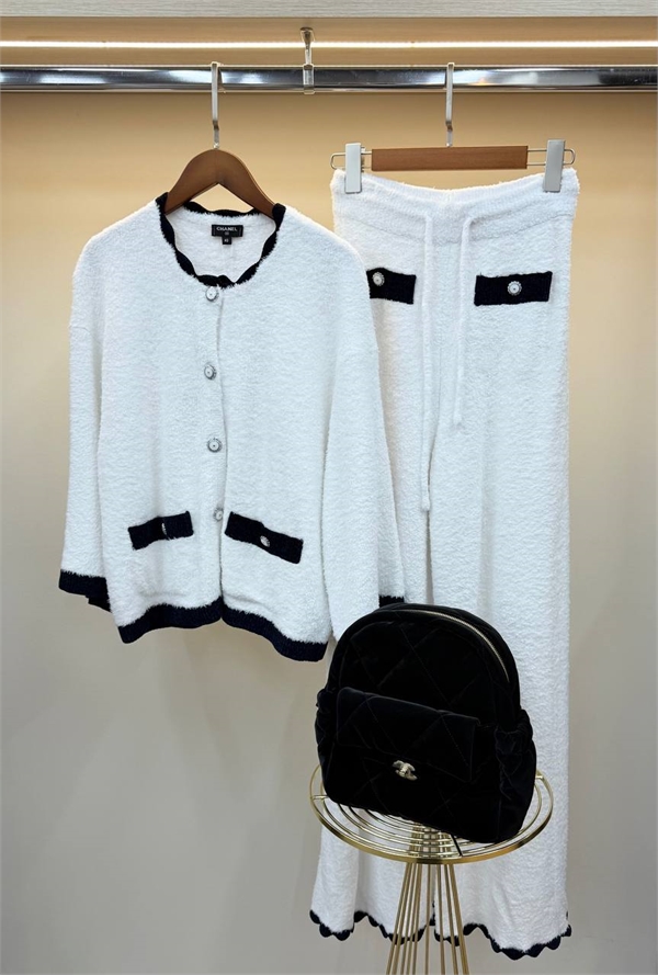 Костюм CHANEL 173508