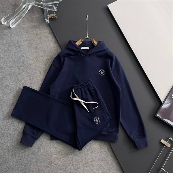 Костюм MONCLER 173949