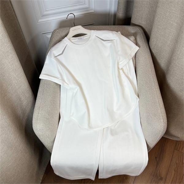 Костюм  BRUNELLO CUCINELLI 174000