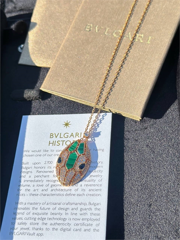 Кулон BVLGARI 174184