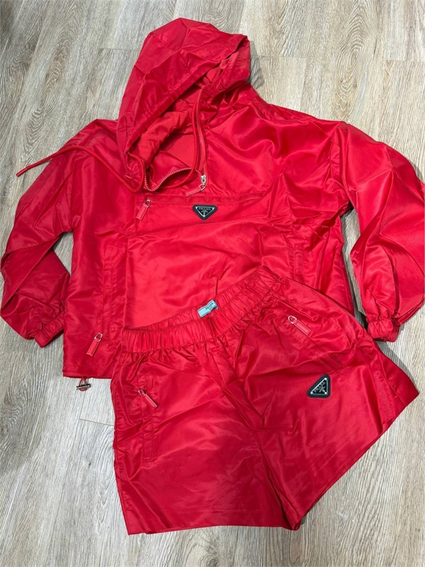 Костюм PRADA 174608