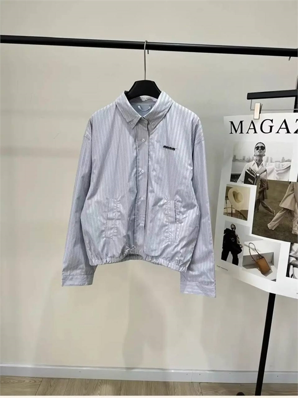 Бомбер MIU MIU 174616