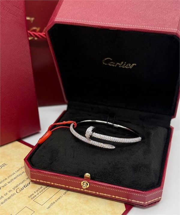 Браслет CARTIER 174811