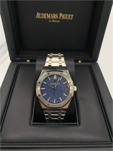 Часы Audemars Piguet 26768