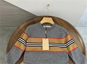 Свитер Burberry 8947