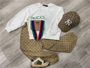 Спортивный костюм Gucci 4510