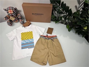 Костюм Burberry 2887