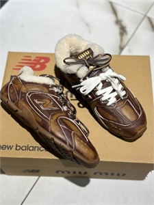 Кроссовки New Balance 109241