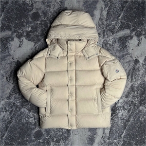 Пуховик moncler 109480