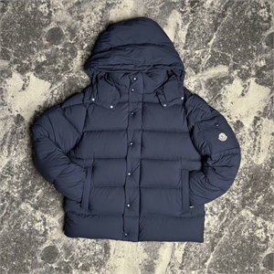 Пуховик moncler 109481