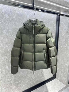 Пуховик Burberry 109789