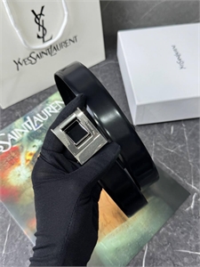 {{productViewItem.photos[photoViewList.activeNavIndex].Alt || productViewItem.photos[photoViewList.activeNavIndex].Description || 'Ремень YSL'}}