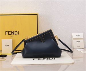 {{productViewItem.photos[photoViewList.activeNavIndex].Alt || productViewItem.photos[photoViewList.activeNavIndex].Description || 'Сумка FENDI Firts Small'}}