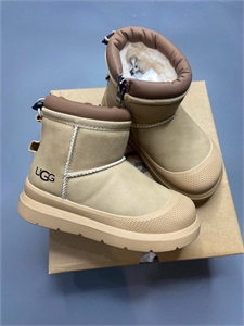 UGG 116830