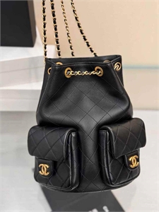 {{productViewItem.photos[photoViewList.activeNavIndex].Alt || productViewItem.photos[photoViewList.activeNavIndex].Description || 'Рюкзак CHANEL'}}