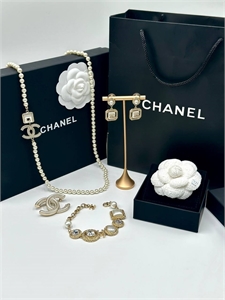 Бусы CHANEL 120328