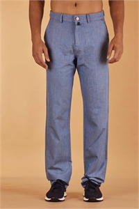 {{productViewItem.photos[photoViewList.activeNavIndex].Alt || productViewItem.photos[photoViewList.activeNavIndex].Description || 'Брюки kiton'}}